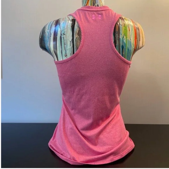 2 Under Armour Heat Gear Tank Tops - Size Medium - Picture 3 of 11